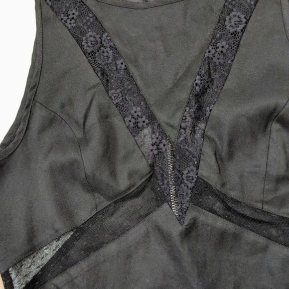 SOLD Sparkle & Fade Lace Detail Crop Top - Picture 5 of 8